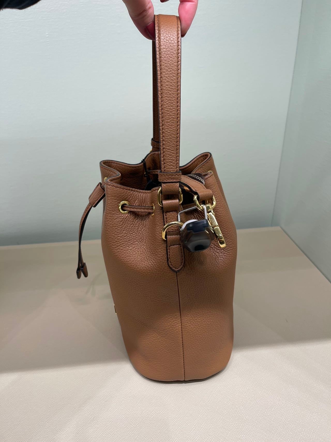 Prada leather bucket bag 普拉達皮革水桶包