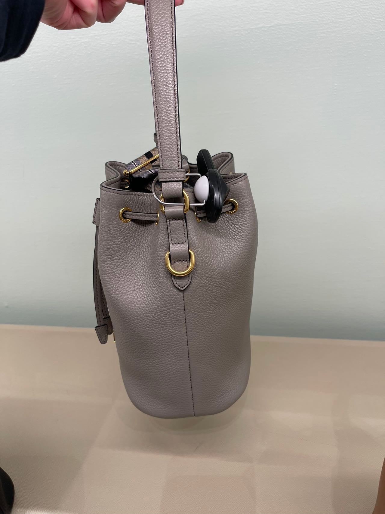 Prada leather bucket bag 普拉達皮革水桶包