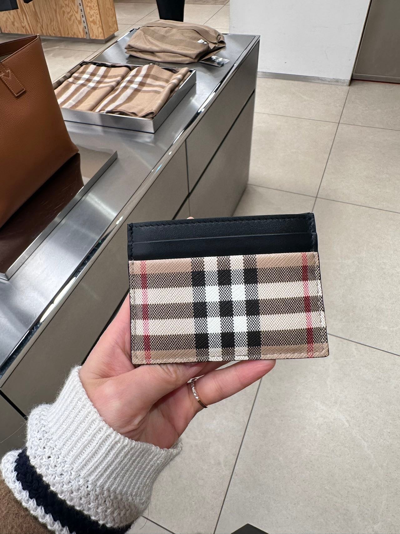 Burberry cardholder 巴寶莉格紋卡夾
