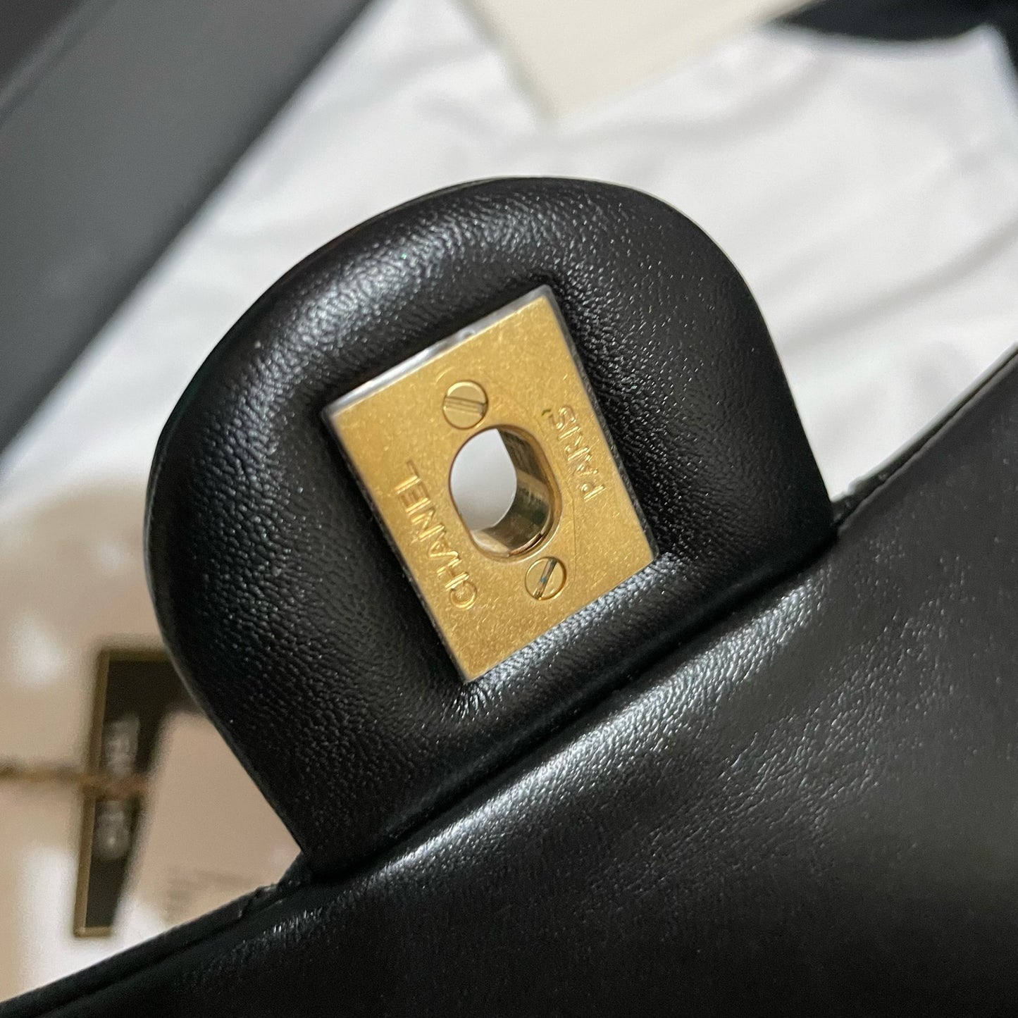 Chanel classic flap gold ball香奈兒黑色金球方胖子
