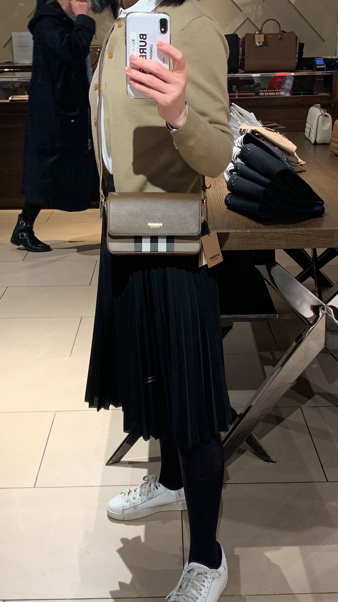 Burberry shoulder bag 翻蓋肩背小包