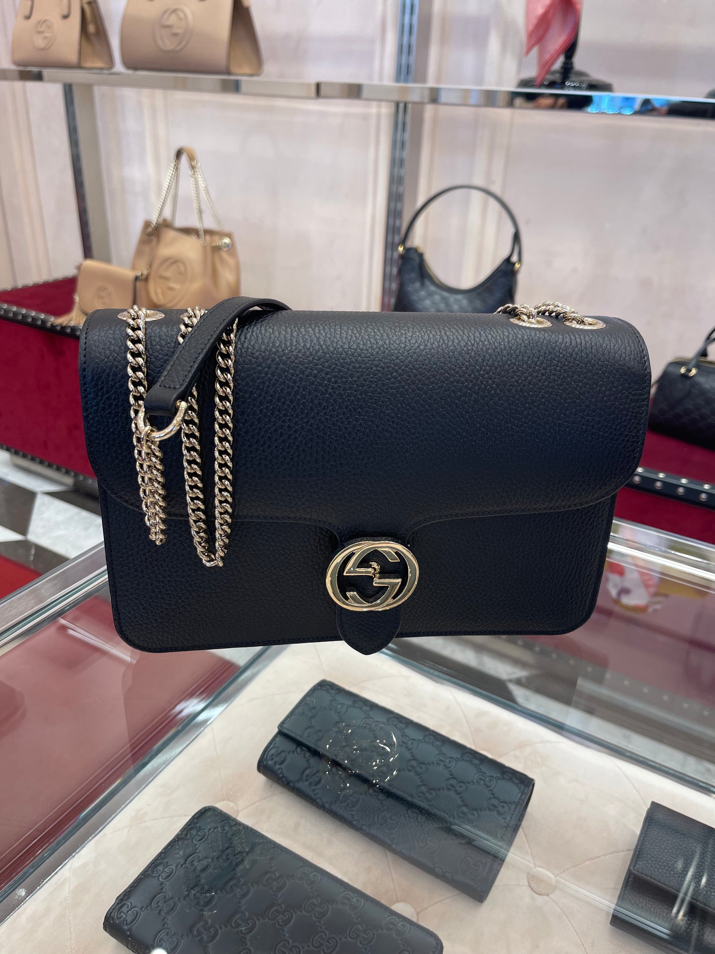 Gucci GG chain shoulder bag 古馳GG鏈條包