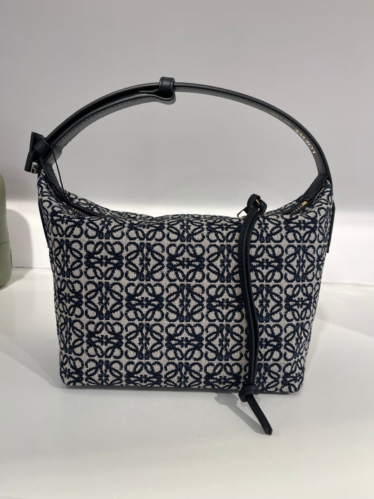 Loewe cubi small 羅威帆布腋下包