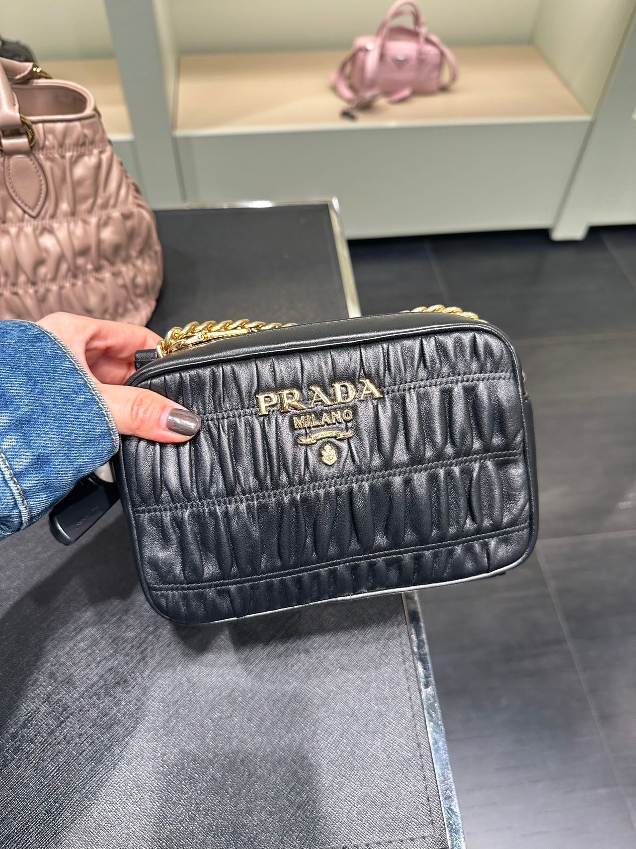 Prada Matelassé camera bag 普拉達抓皺相機包