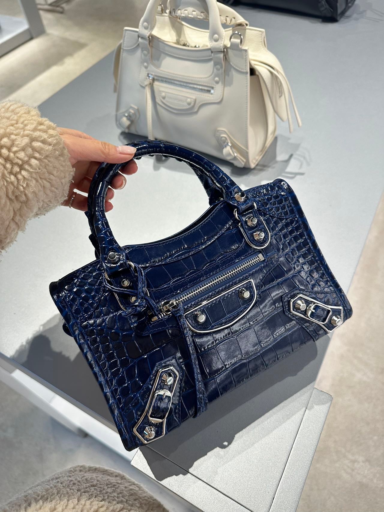 BALENCIAGA shiny croc print mini CITY 巴黎世家亮皮鱷魚壓紋迷你城市包