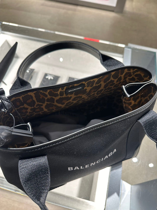 Balenciaga WOMEN'S NAVY SMALL CABAS IN BLACK巴黎世家黑色帆布托特包