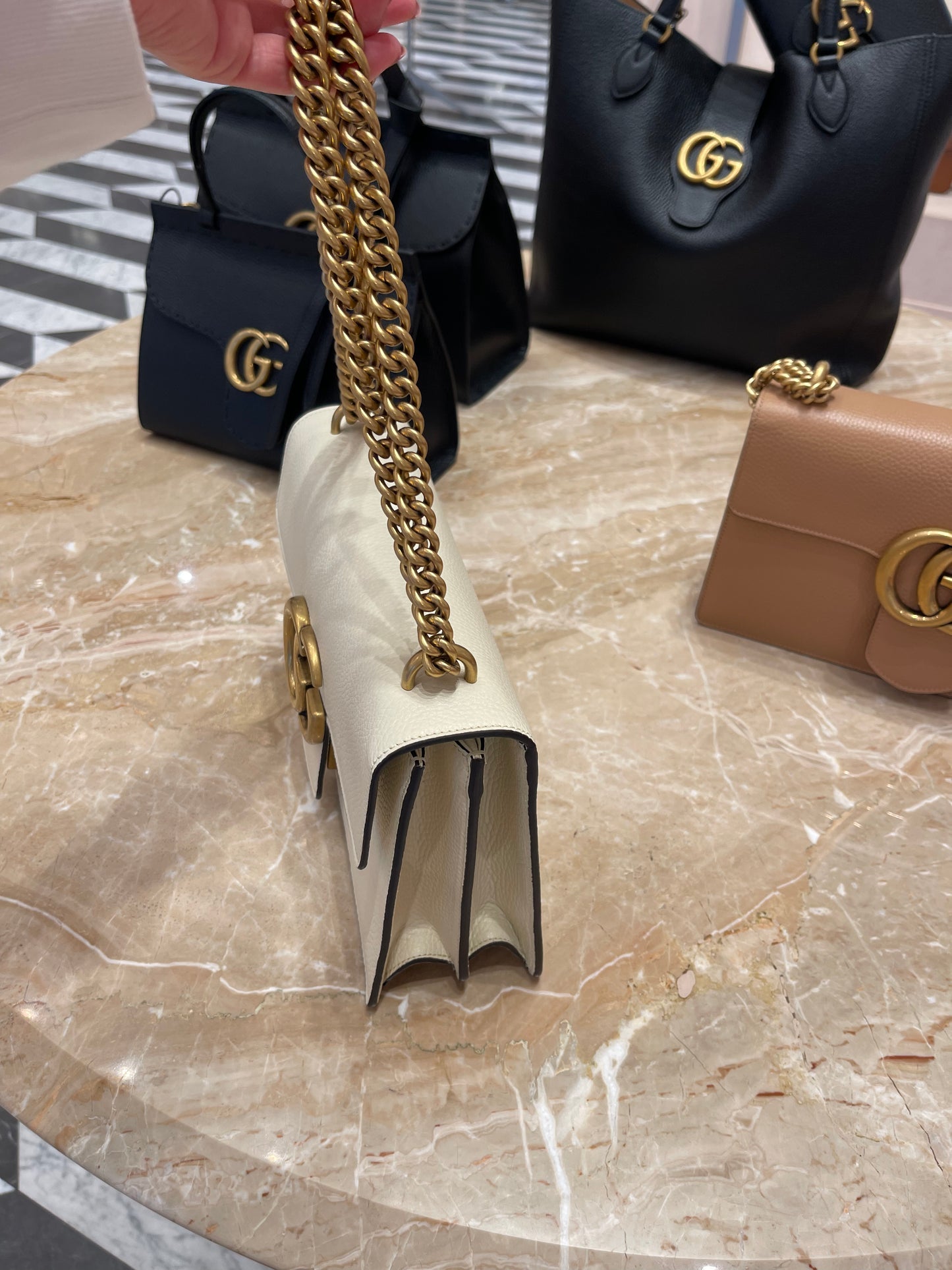 Gucci GG Marmont cellarius handbag古馳金色鏈條肩背包