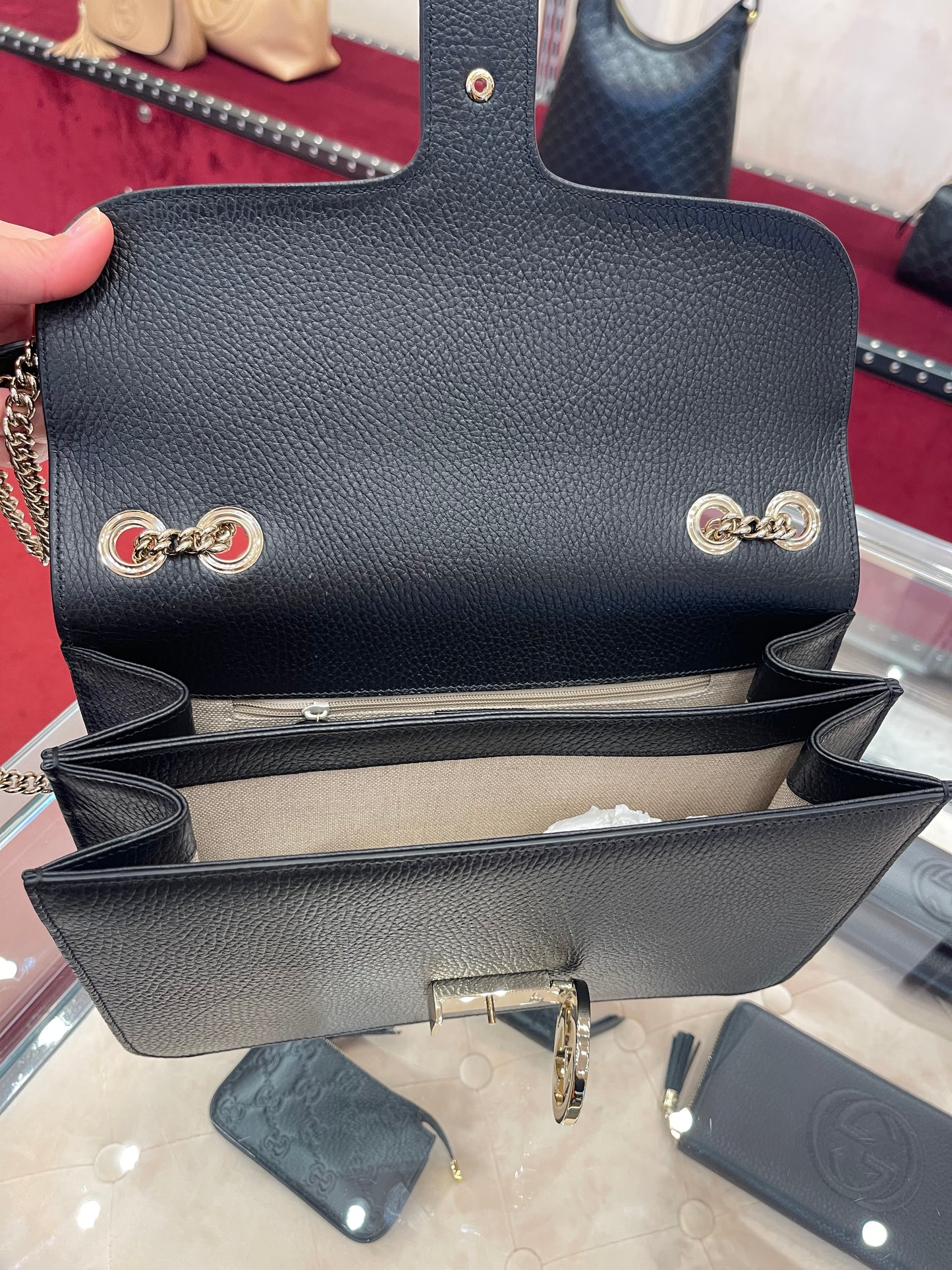 Gucci GG chain shoulder bag 古馳GG鏈條包