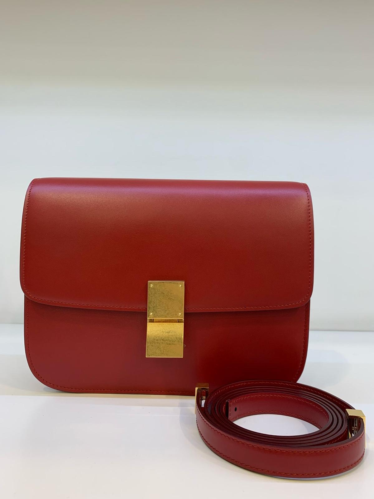 Celine Medium Classic Bag in Box Leather 西琳中號經典小牛皮肩背包*