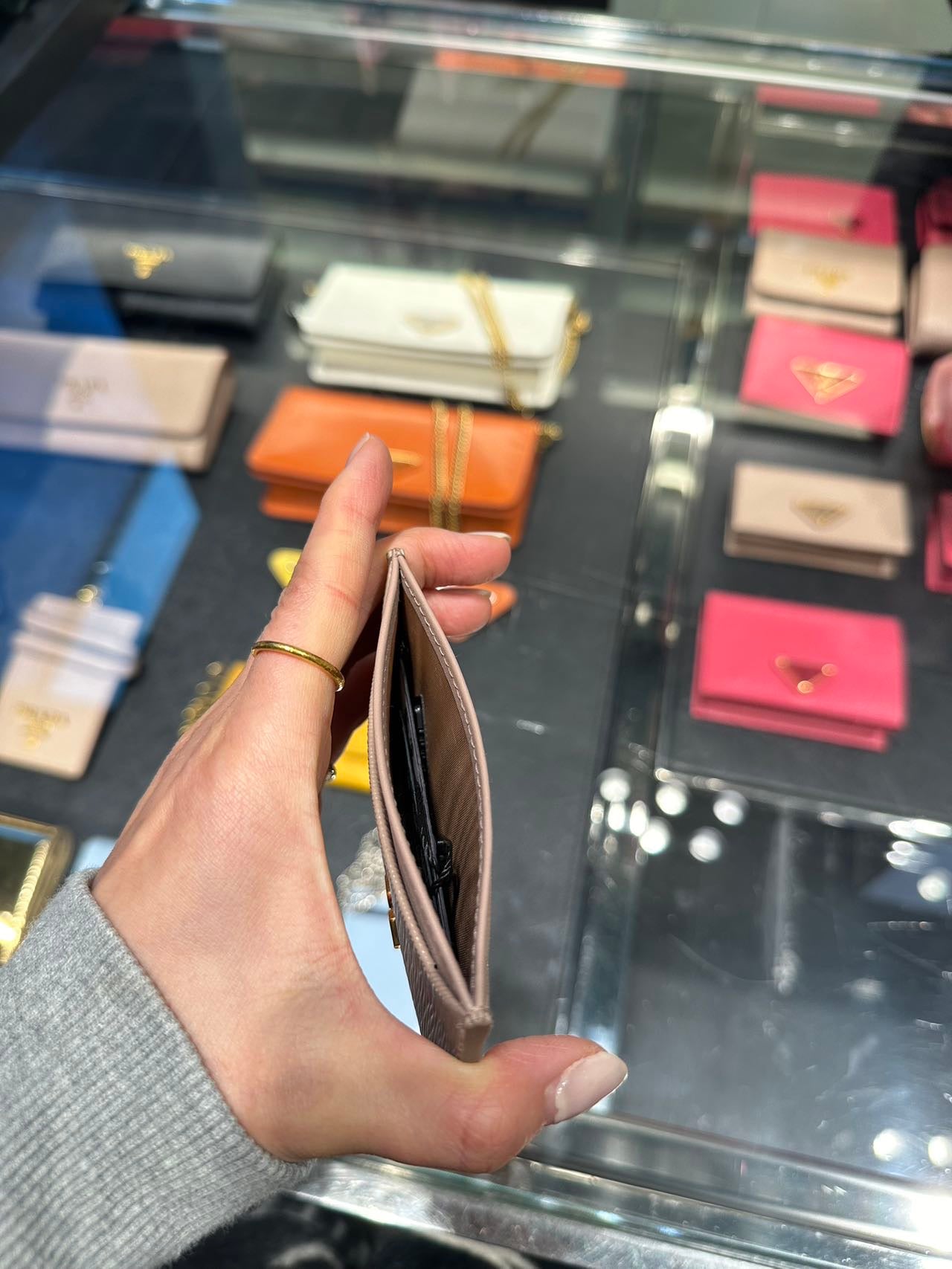 Prada card holder 普拉達水波紋卡夾