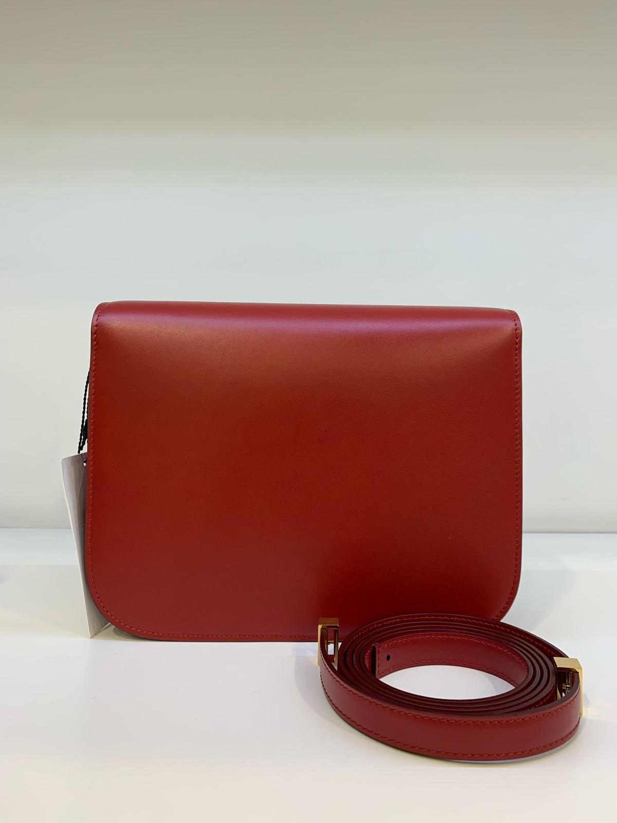 Celine Medium Classic Bag in Box Leather 西琳中號經典小牛皮肩背包*