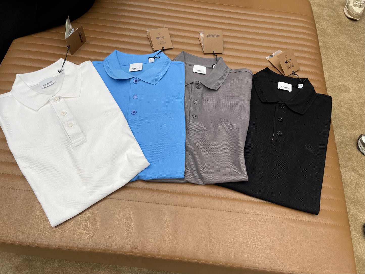 Burberry polo shirt 巴寶莉男士短袖polo衫 胸口刺繡