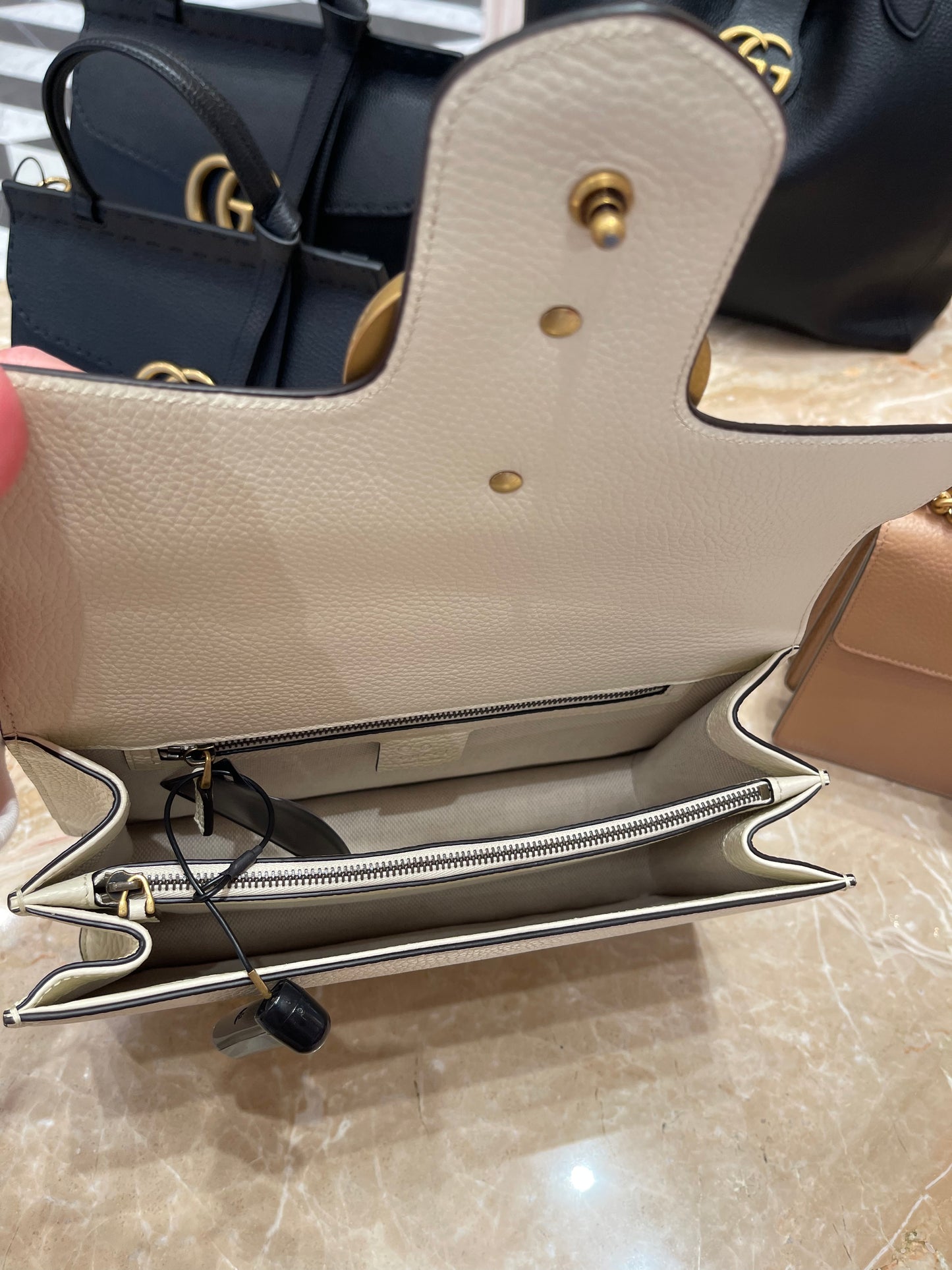 Gucci GG Marmont cellarius handbag古馳金色鏈條肩背包