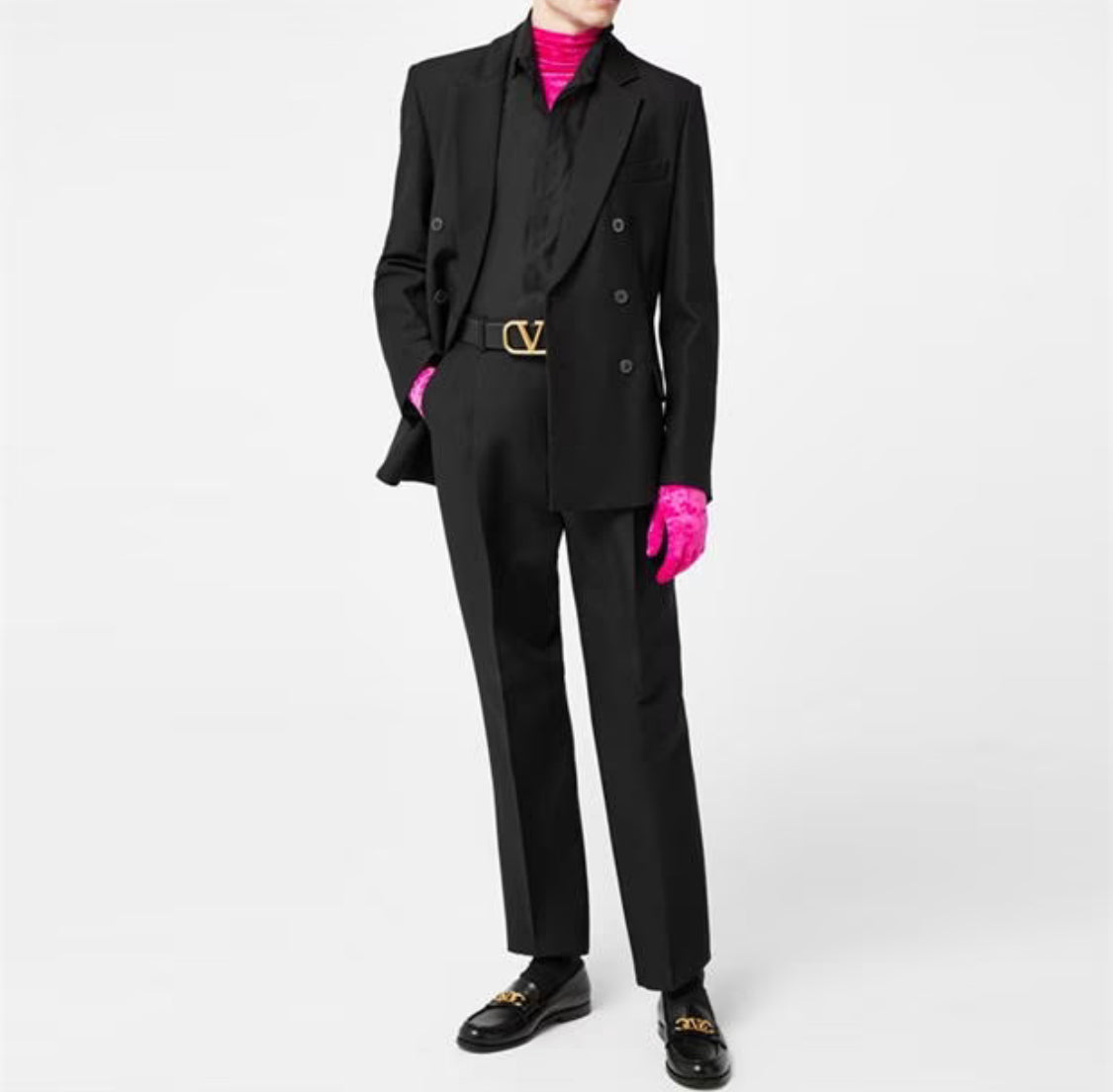 VALENTINO GARAVANI V LOGO SIGNATURE BELT 
范倫鐵諾經典大V LOGO男皮帶