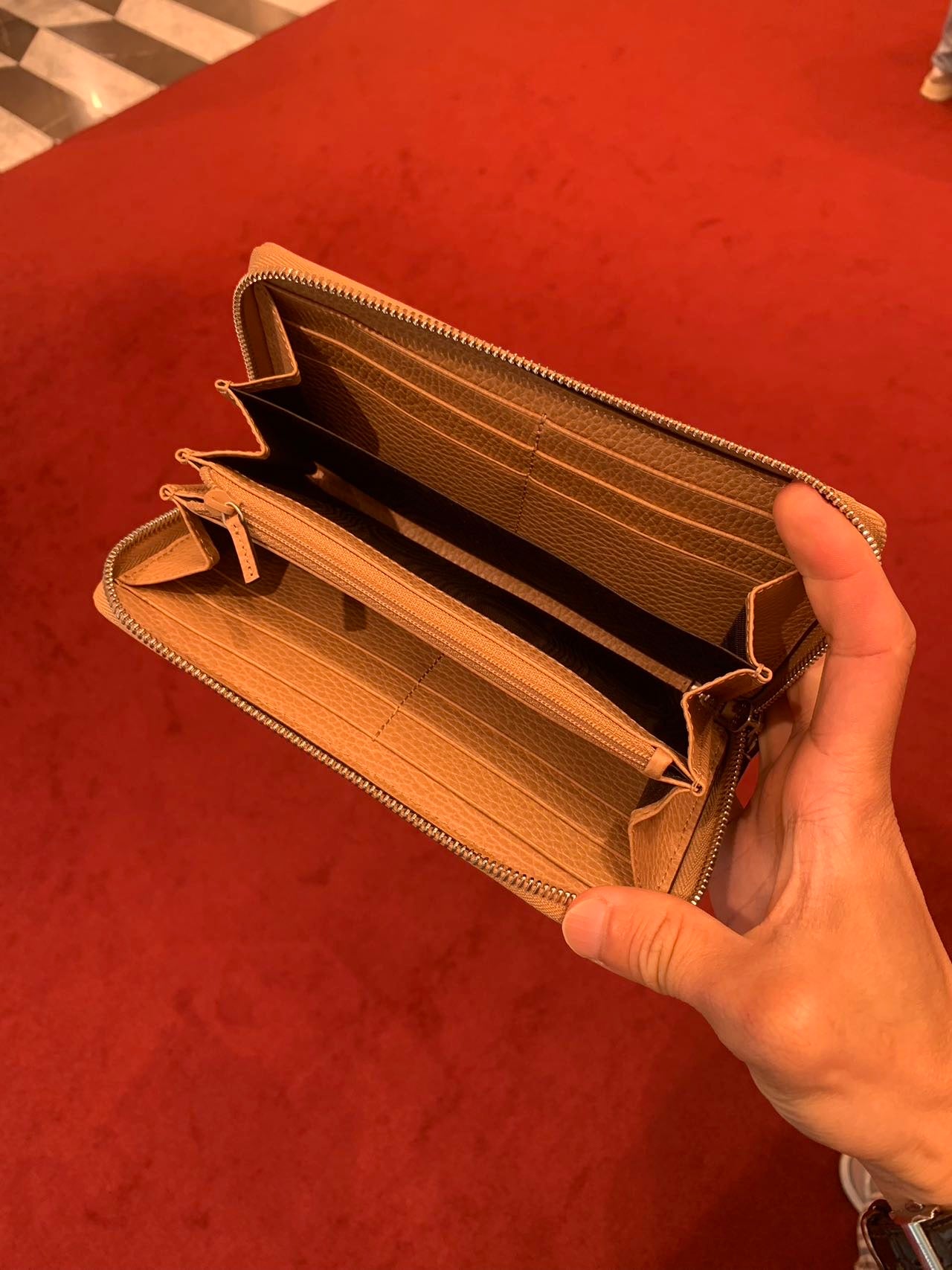 Gucci long wallet 古馳女拉鍊長夾