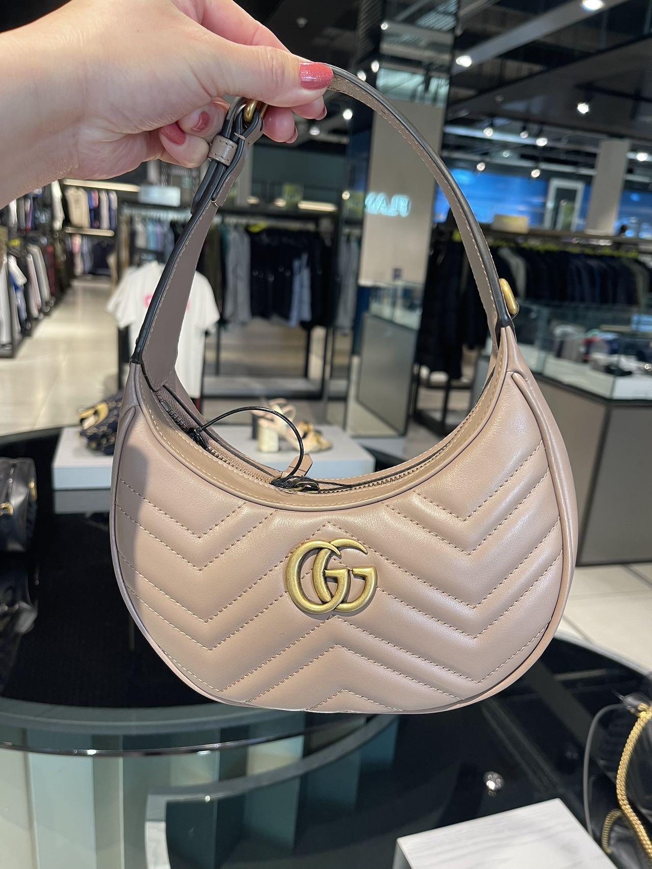 Gucci GG MARMONT 古馳迷你半月包