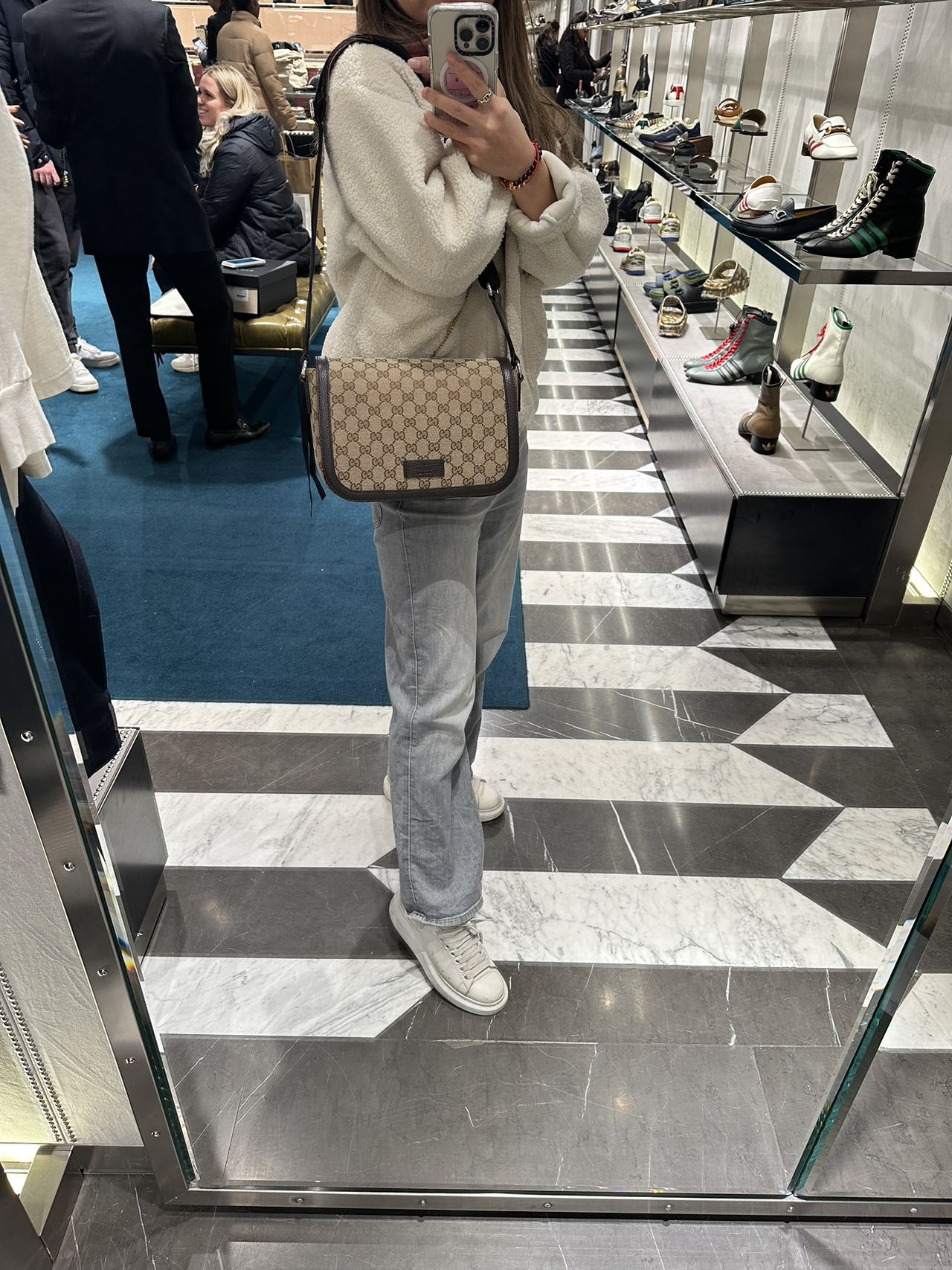 Gucci canvas messenger crossbody bag 帆布經典翻蓋郵差包