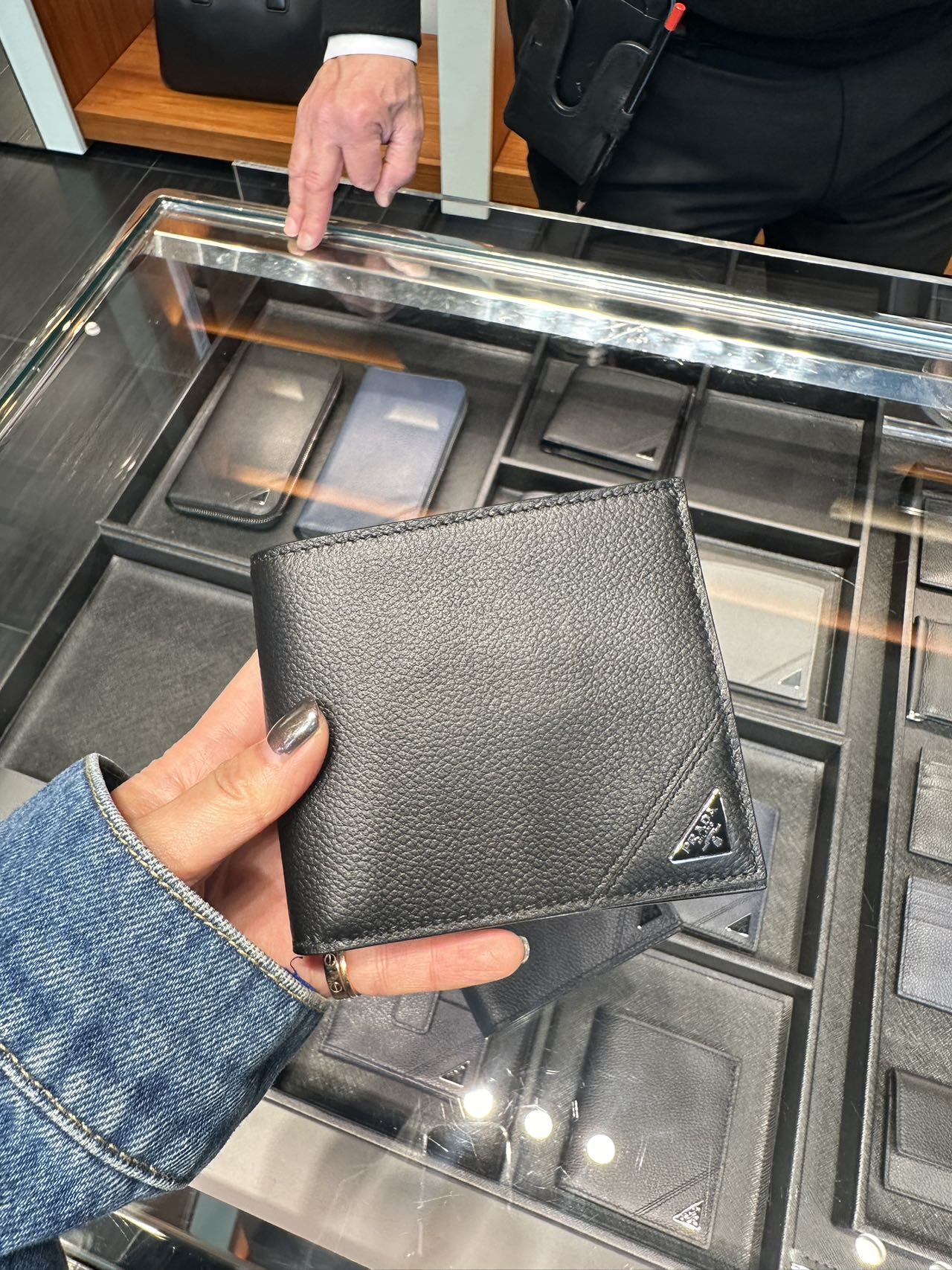 Prada bifold wallet 普拉達對折短夾