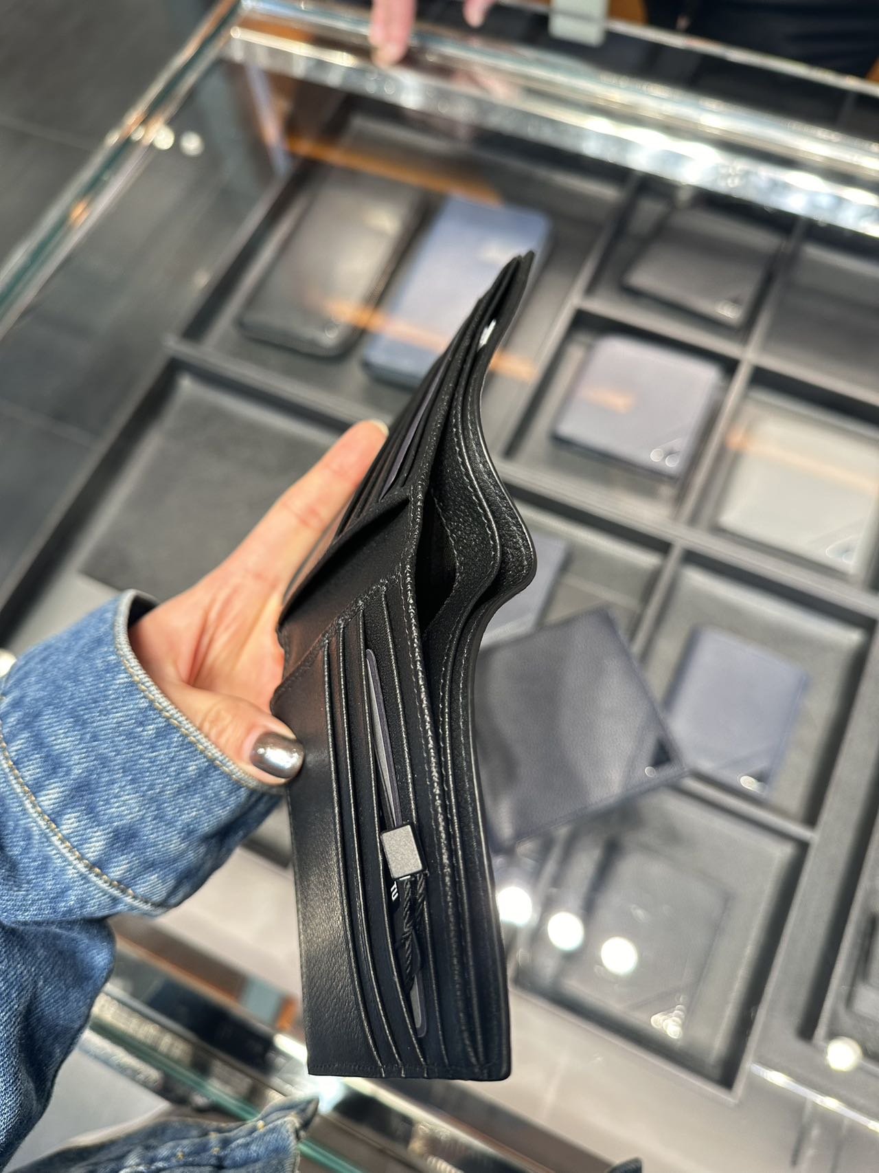 Prada bifold wallet 普拉達對折短夾