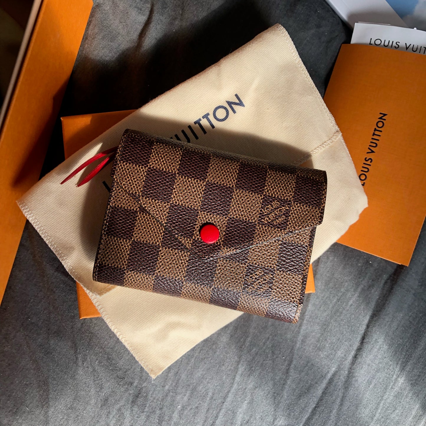 Louis Vuitton monogram short wallet | LV 經典格紋短夾