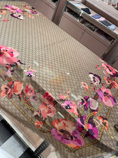 Gucci GG logo flower scarf 古馳披肩絲巾圍巾