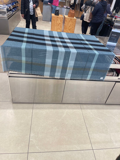 Burberry 巴寶莉經典格紋混紡圍巾