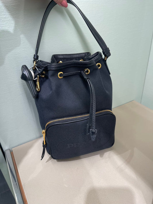 Prada canvas bucket bag 普拉達帆布水桶包